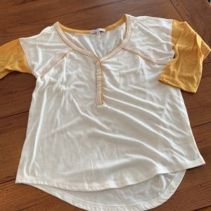 Fitz + Eddi 3/4 sleeve Henley